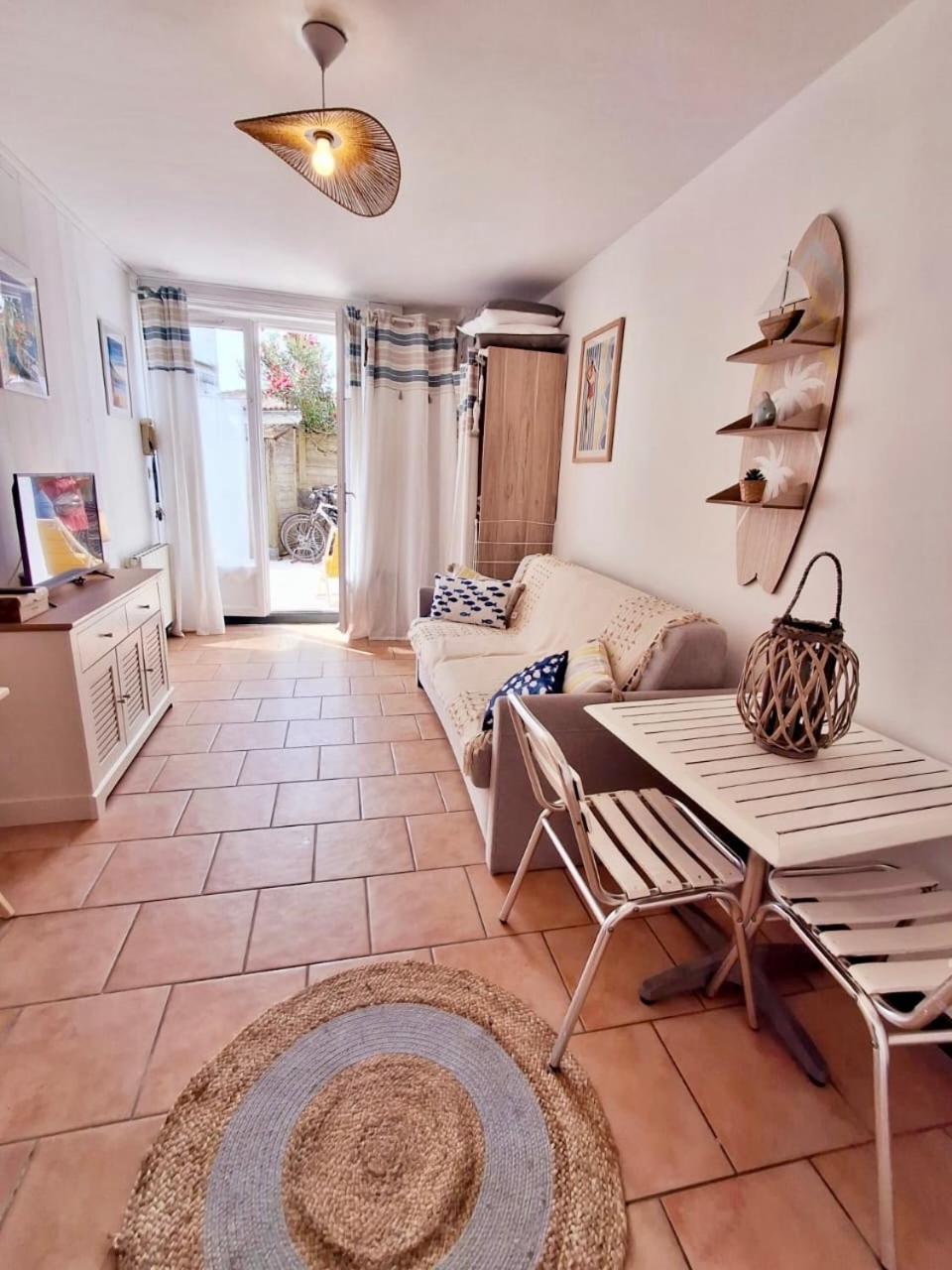 Appartement Le Nid Flottais à La Flotte Extérieur photo